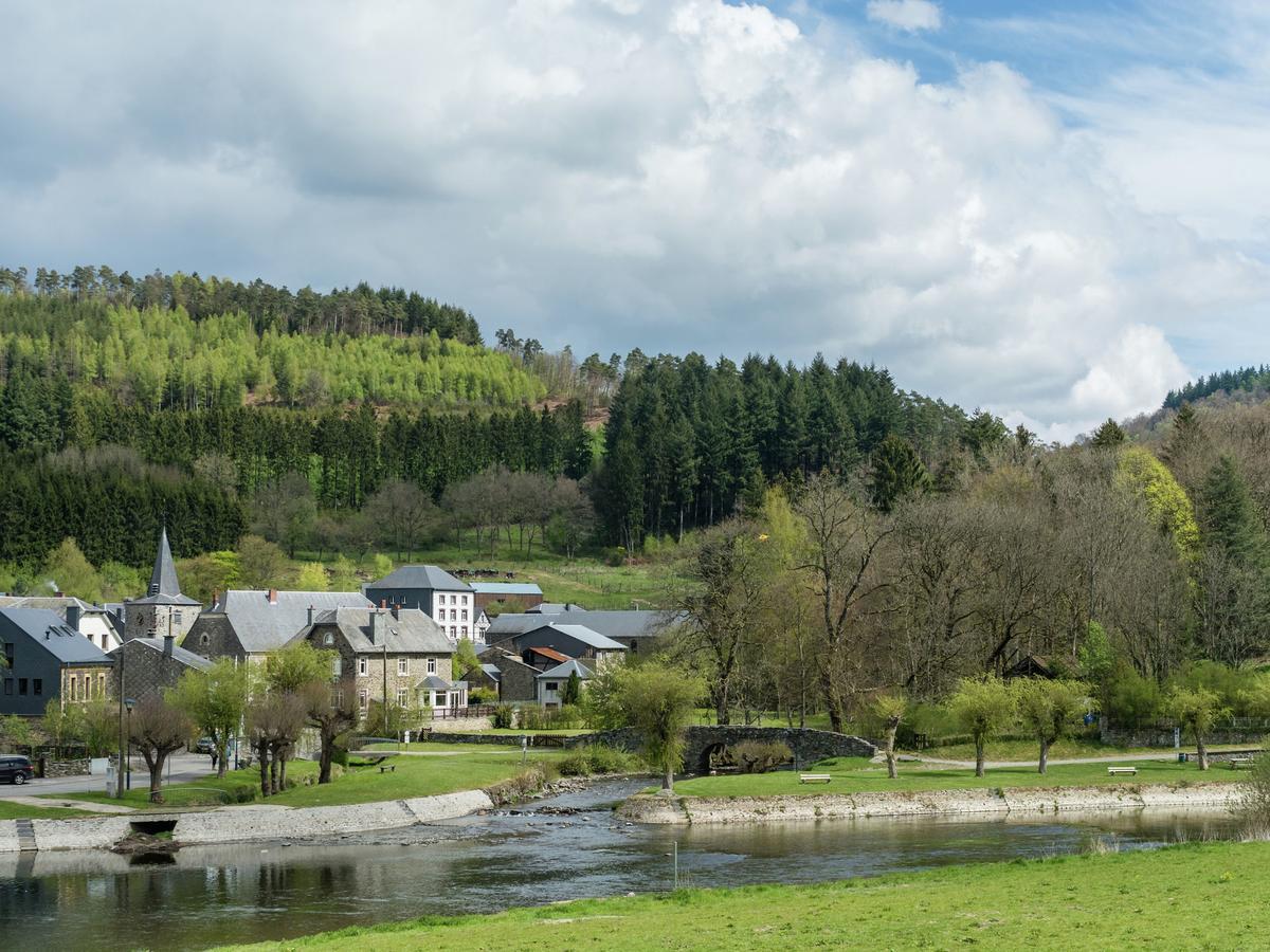 Detached Chalet In Lovely Hiking Region Bellevaux Exteriör bild